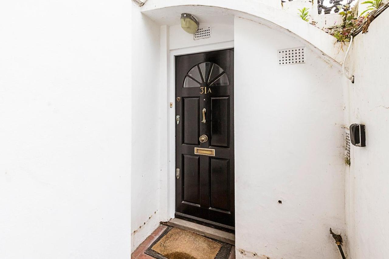 Charming Kensington Apartment London Exterior photo